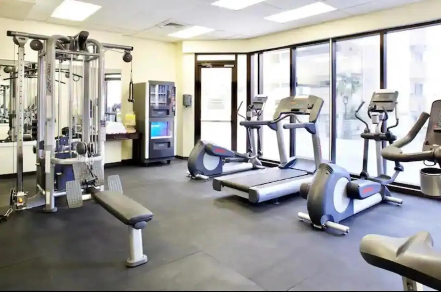 Beach Life Waikiki One Bedroom Condo Full Kitchen Honolulu 0*,  Verenigde Staten